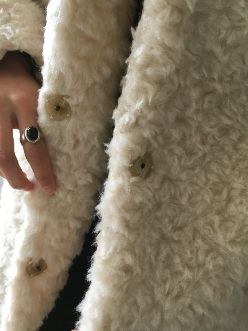 Moani - Korean Women Fashion - #momslook - Shearling Fleece Coat - 12