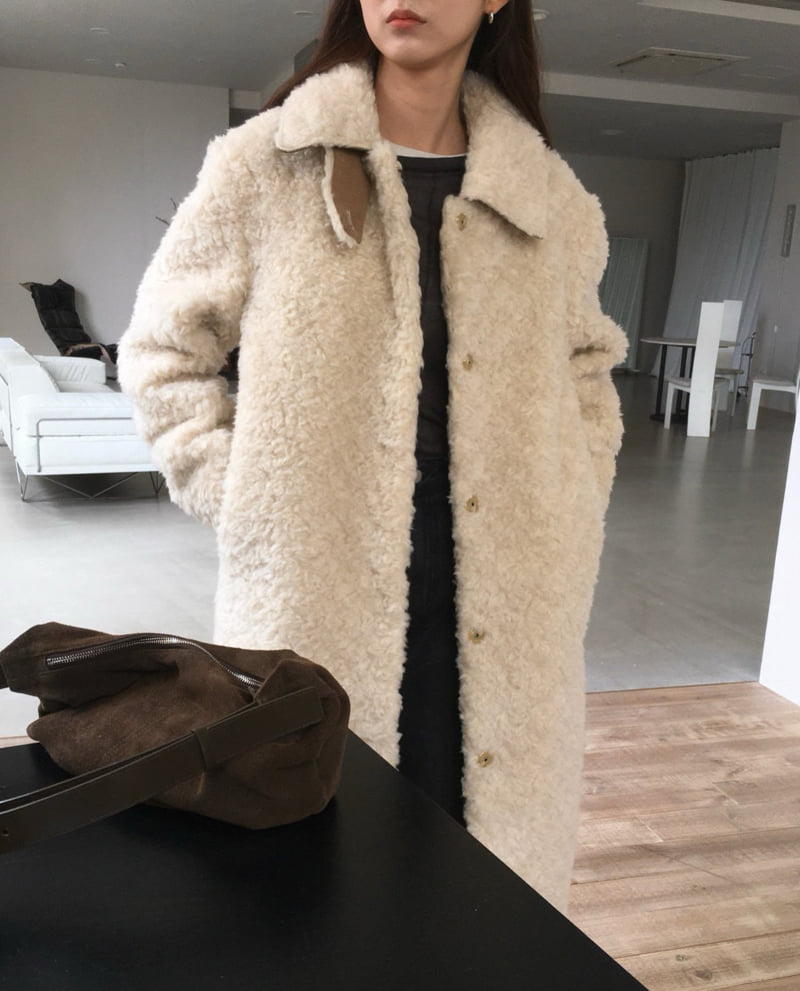 Moani - Korean Women Fashion - #womensfashion - Shearling Fleece Coat - 7