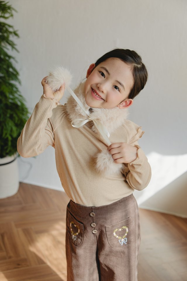 Mon Atelier - Korean Children Fashion - #kidzfashiontrend - Pom Pom Neck Warmer - 4
