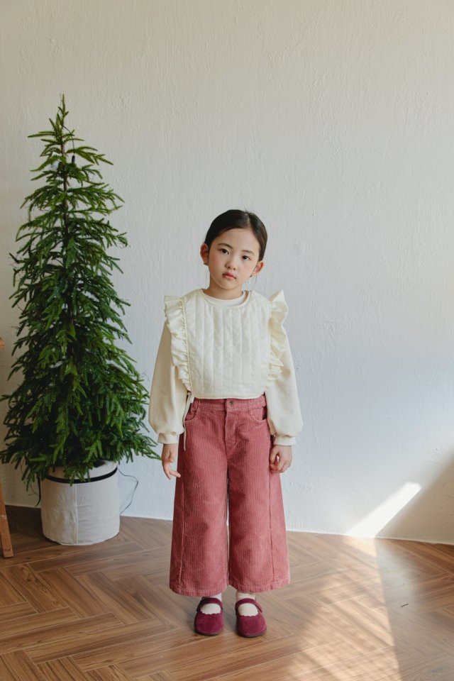 Mon Atelier - Korean Children Fashion - #kidsshorts - Hailey Quilted Vest - 10