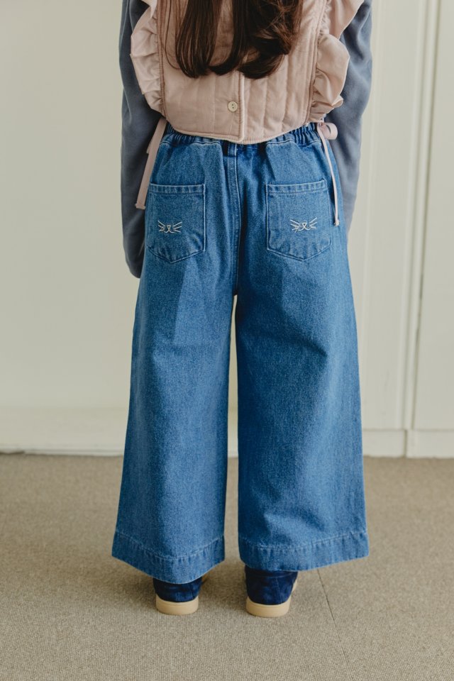 Mon Atelier - Korean Children Fashion - #kidsshorts - Brushed Cat Denim Pants - 11