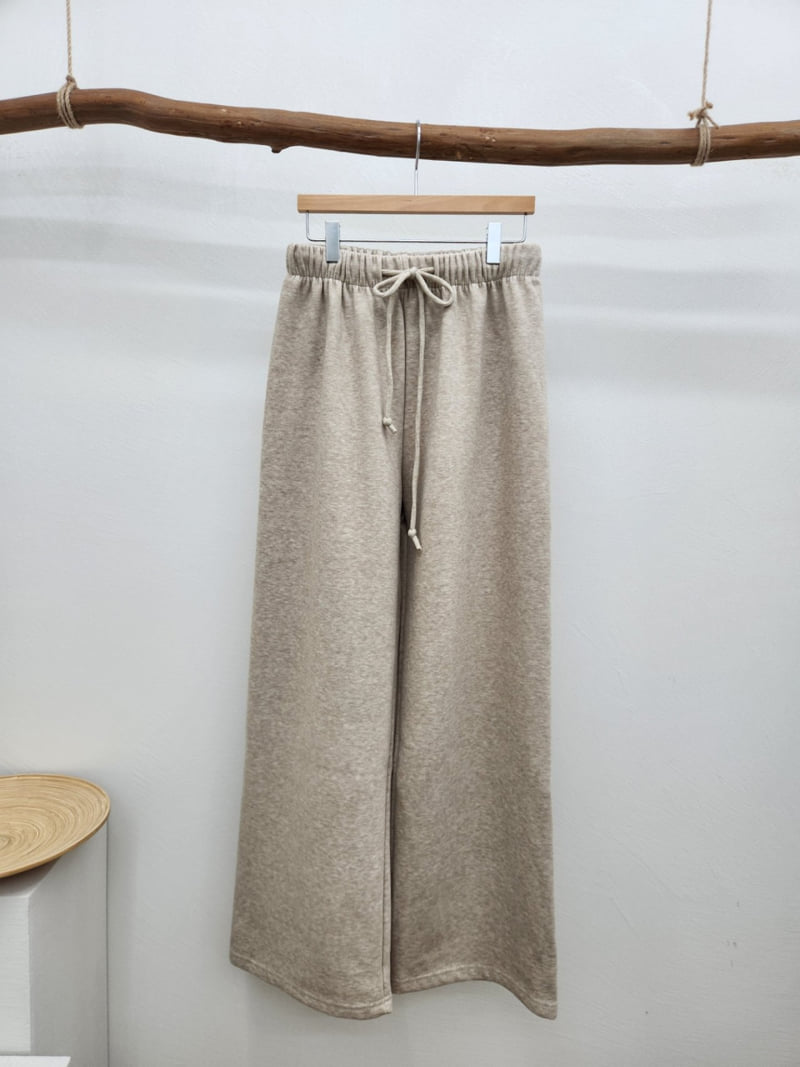 Most - Korean Women Fashion - #womensfashion - Oat Fleece Pants - 4