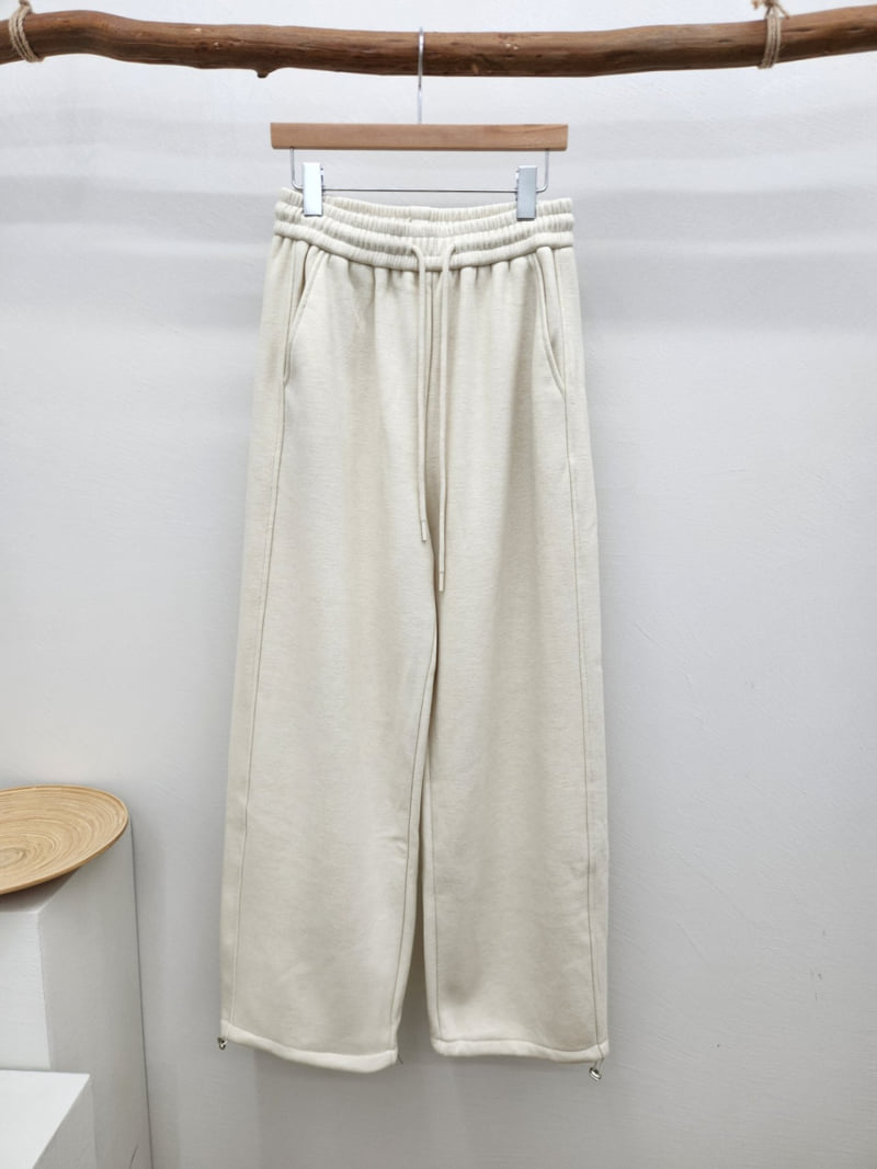 Most - Korean Women Fashion - #momslook - Clean Fleece Pants - 5