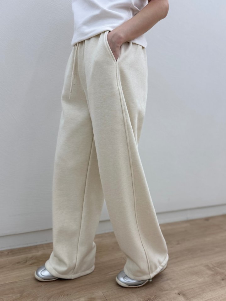 Most - Korean Women Fashion - #momslook - Clean Fleece Pants - 3