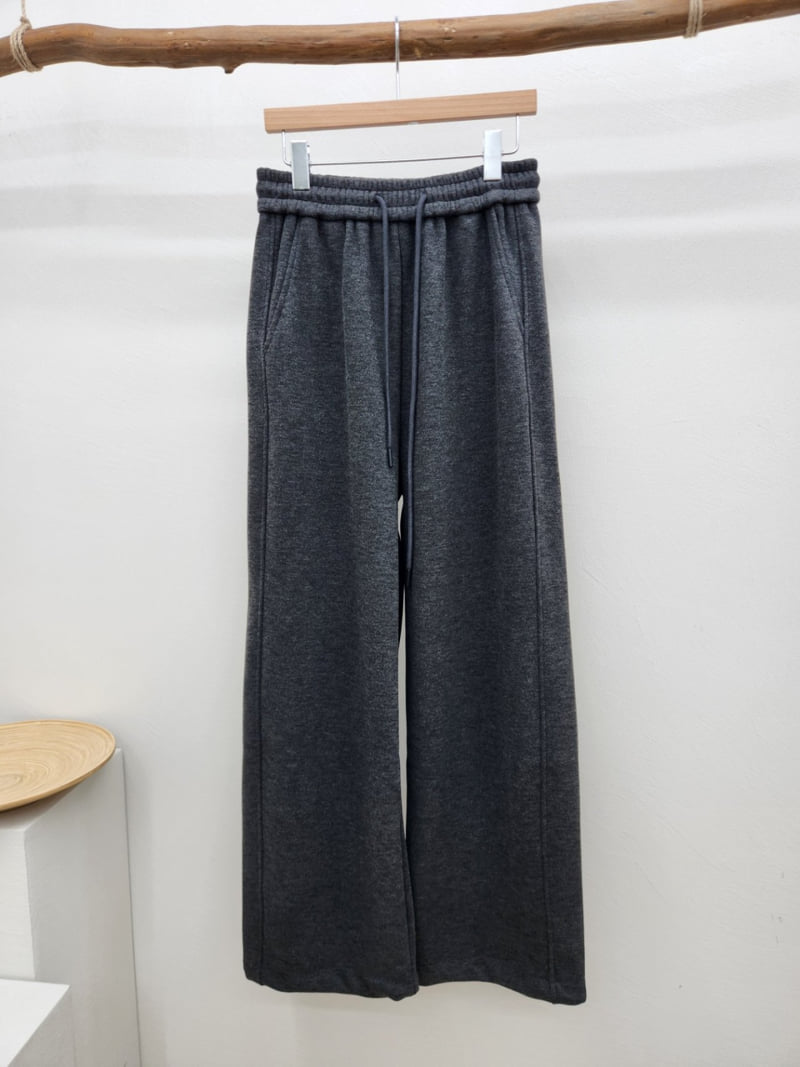 Most - Korean Women Fashion - #momslook - Clean Fleece Pants - 4