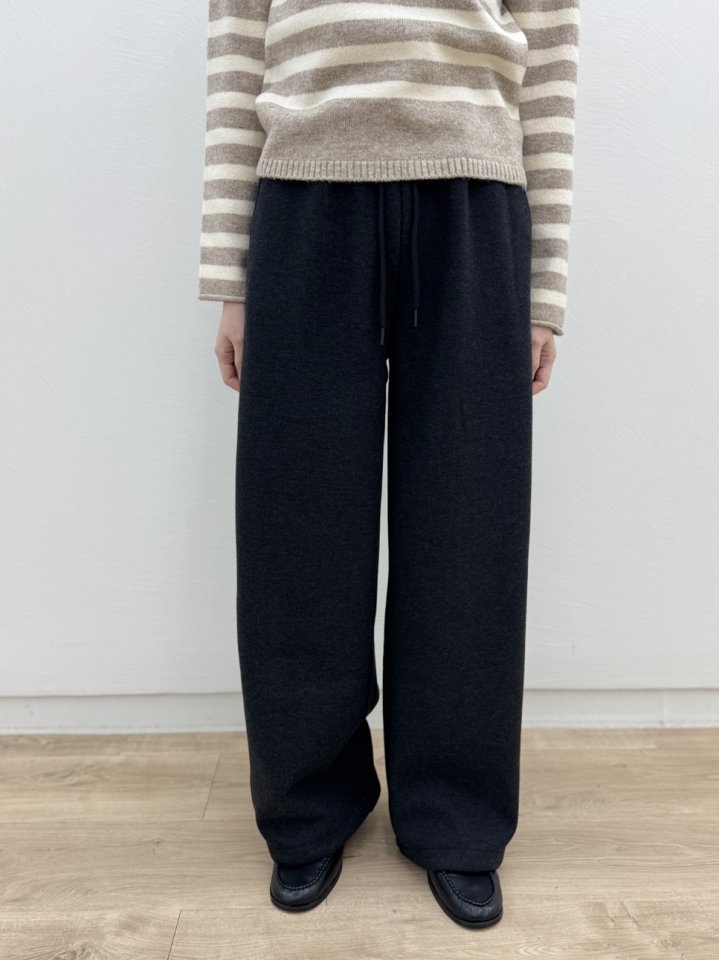 Most - Korean Women Fashion - #womensfashion - Clean Fleece Pants - 10