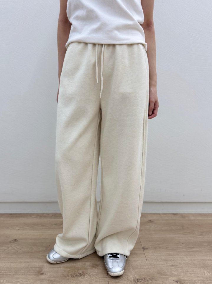 Most - Korean Women Fashion - #womensfashion - Clean Fleece Pants - 2