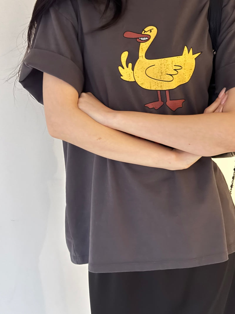Neroli36 - Korean Women Fashion - #momslook - H Yellow Duck Tee - 10