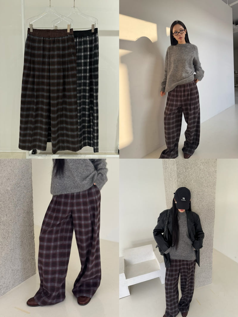 Neroli36 - Korean Women Fashion - #momslook - Check Pleated Pants - 4