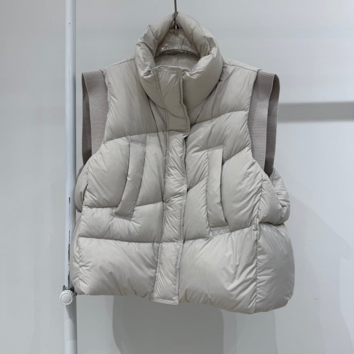 Neroli36 - Korean Women Fashion - #momslook - M Layered Duck Down Vest - 2