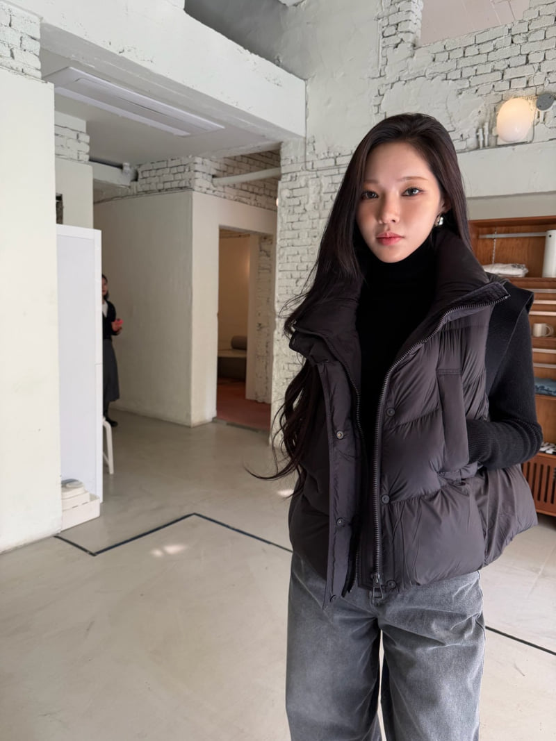 Neroli36 - Korean Women Fashion - #momslook - M Layered Duck Down Vest - 6