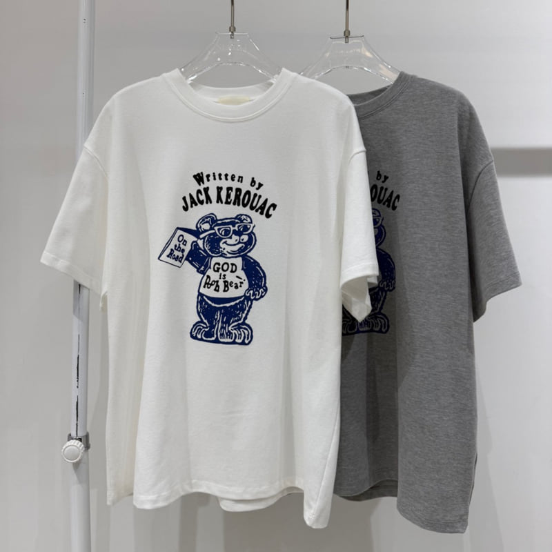 Neroli36 - Korean Women Fashion - #momslook - Bear Short Sleeve Tee