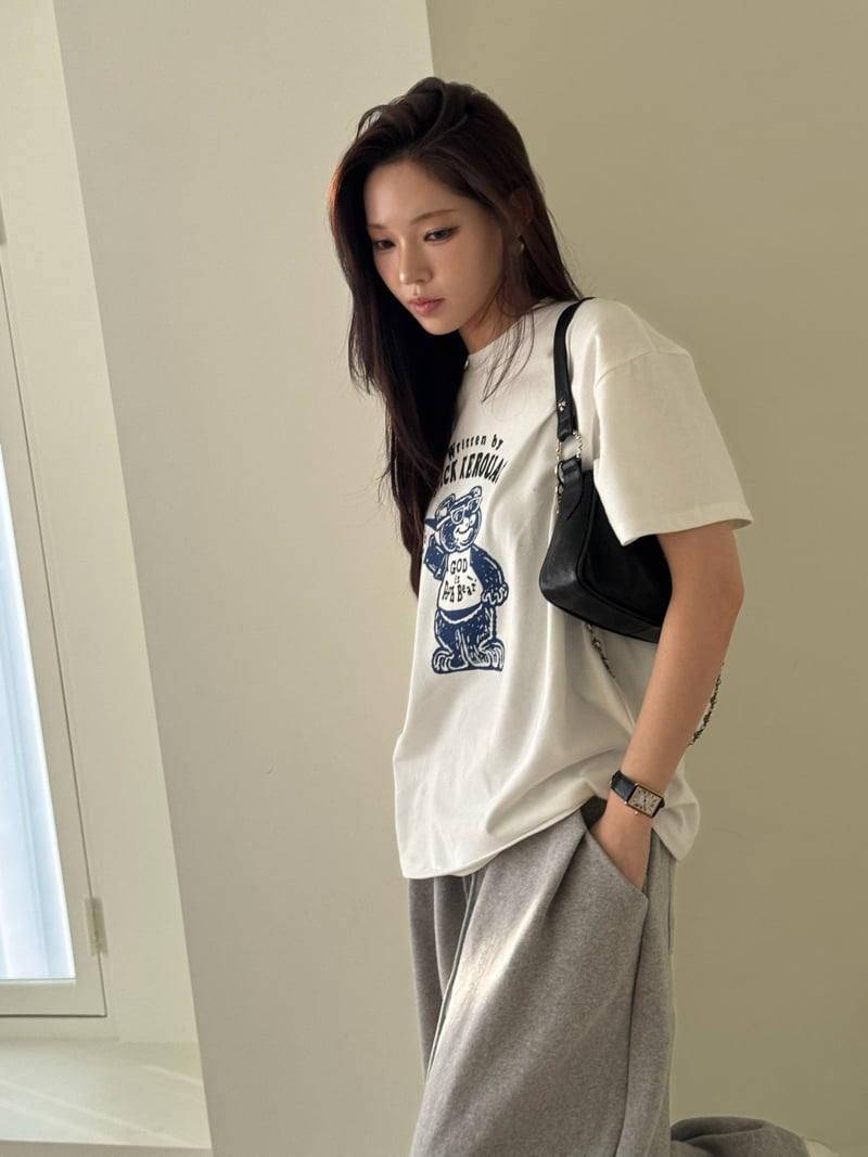 Neroli36 - Korean Women Fashion - #momslook - Bear Short Sleeve Tee - 7