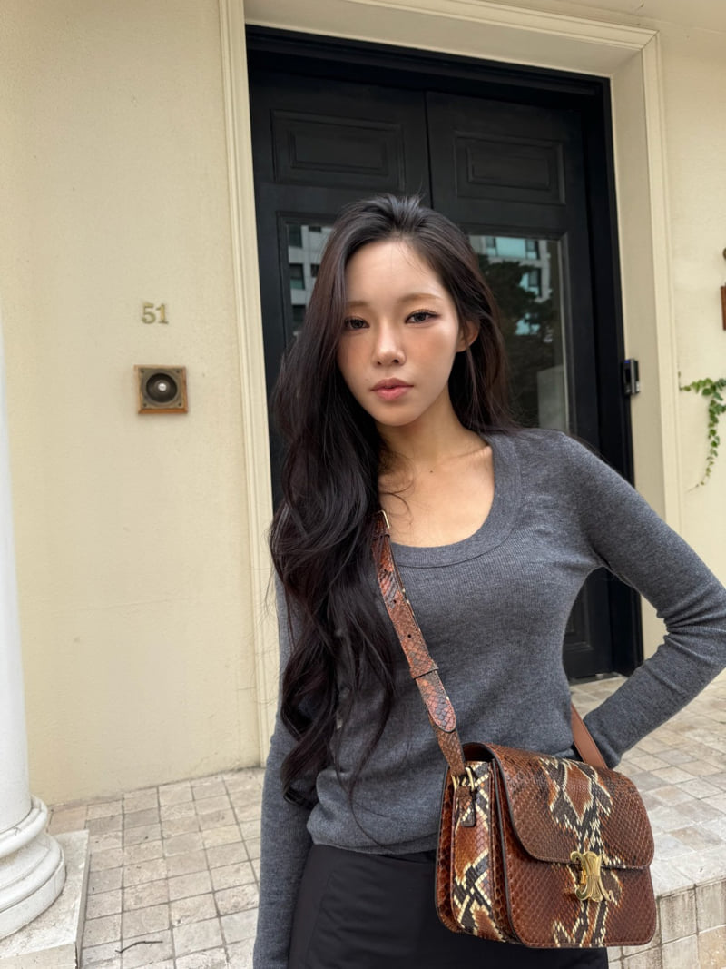 Neroli36 - Korean Women Fashion - #pursuepretty - M Deep U Neck Knit - 6