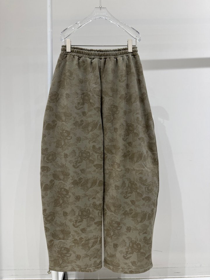 Neroli36 - Korean Women Fashion - #pursuepretty - H Flower Brushed Fleece Pants - 3