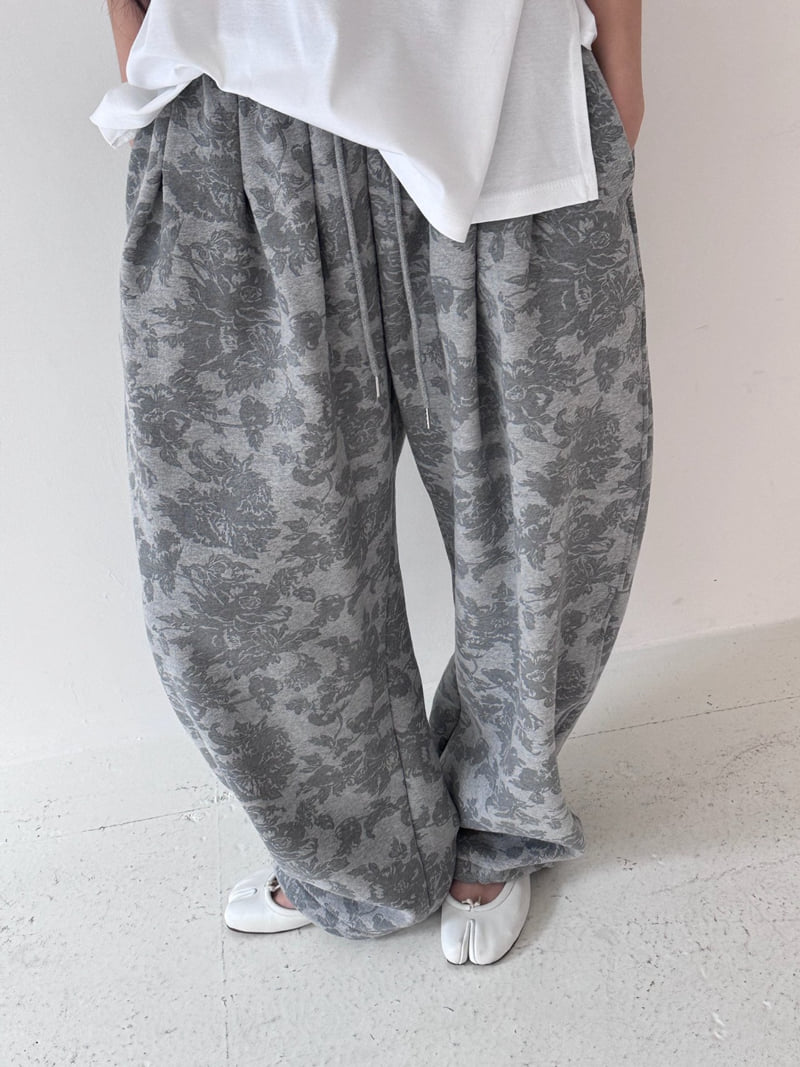 Neroli36 - Korean Women Fashion - #shopsmall - H Flower Brushed Fleece Pants - 6