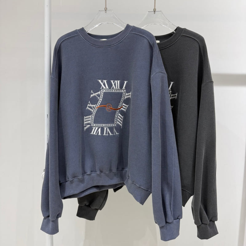 Neroli36 - Korean Women Fashion - #vintageinspired - Heavy Embroidery Brushed Sweatshirt