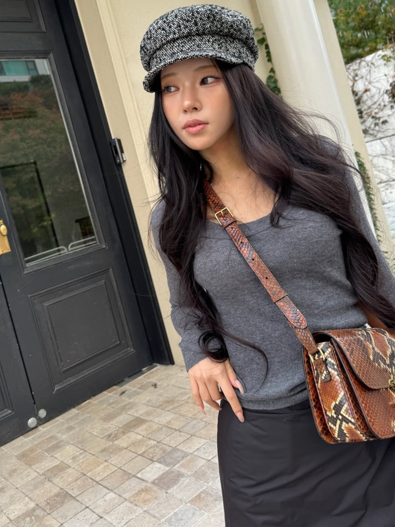 Neroli36 - Korean Women Fashion - #vintagekidsstyle - M Deep U Neck Knit - 5