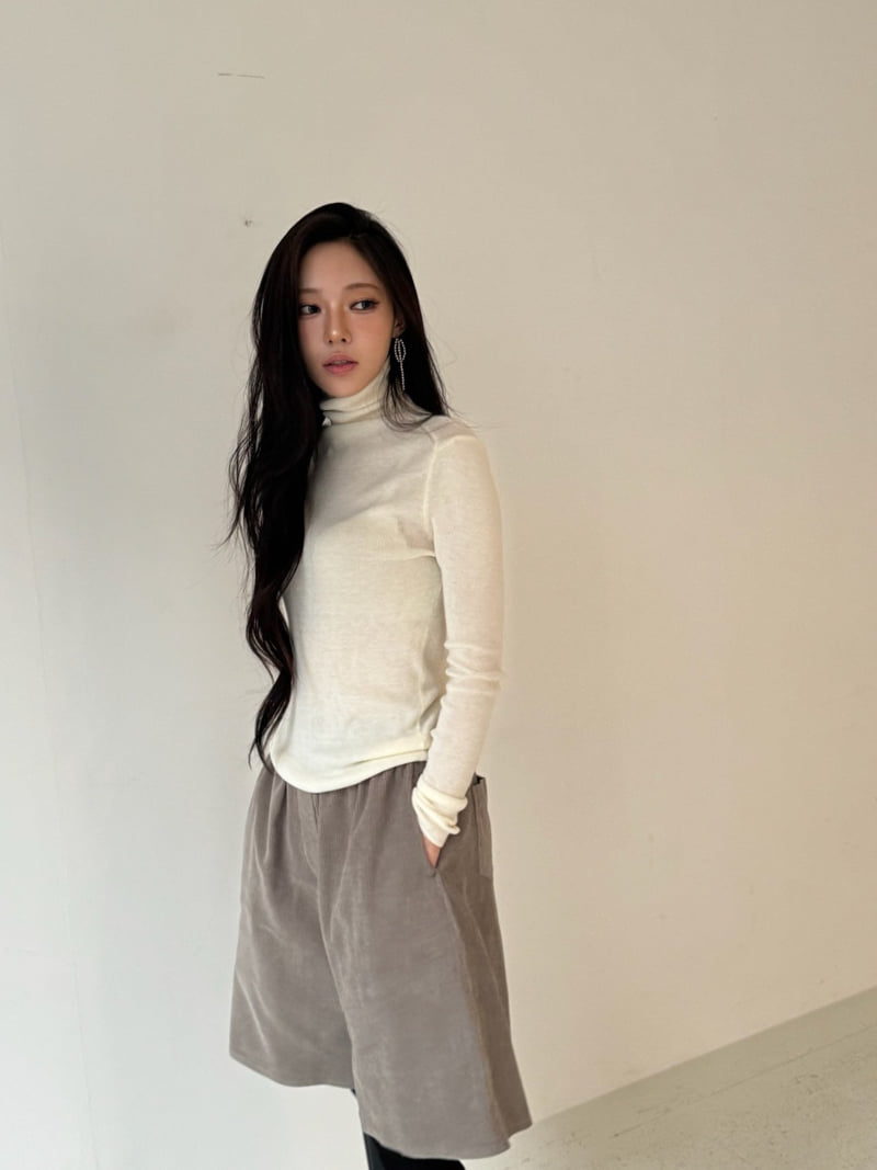 Neroli36 - Korean Women Fashion - #womensfashion - H Corduroy Bermuda Pants - 11