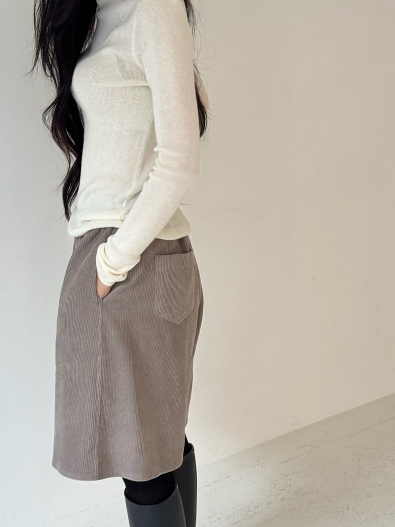 Neroli36 - Korean Women Fashion - #womensfashion - H Corduroy Bermuda Pants - 9