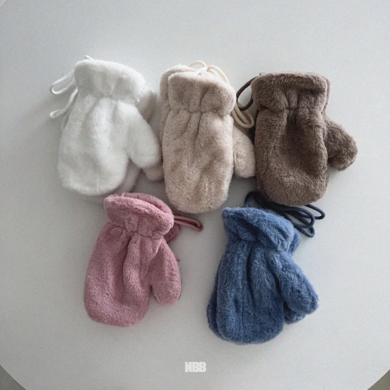 Night Bebe - Korean Baby Fashion - #babyboutiqueclothing - Winter Fluffy Gloves - 11