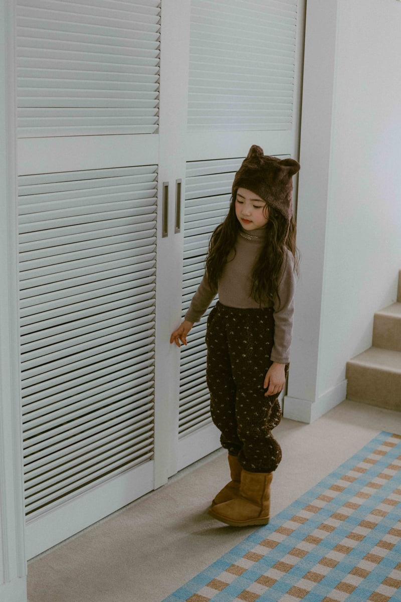 Night Bebe - Korean Baby Fashion - #onlinebabyshop - Milky Half Neck Tee - 5