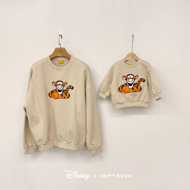 Oott Bebe - Korean Women Fashion - #pursuepretty - Pooh Friends Sweatshirt (Adult) - 4
