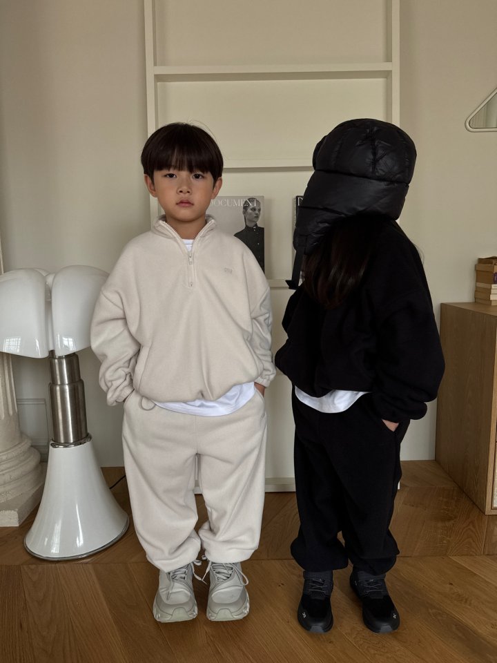 Our - Korean Children Fashion - #Kfashion4kids - Half Zip-Up Fleece Top Bottom Set (Kids) - 8