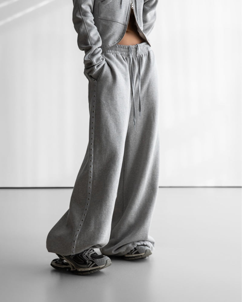 Paper Moon - Korean Women Fashion - #momslook - Oversized Eyelet Line Detail Sweat Wide Pants - 5