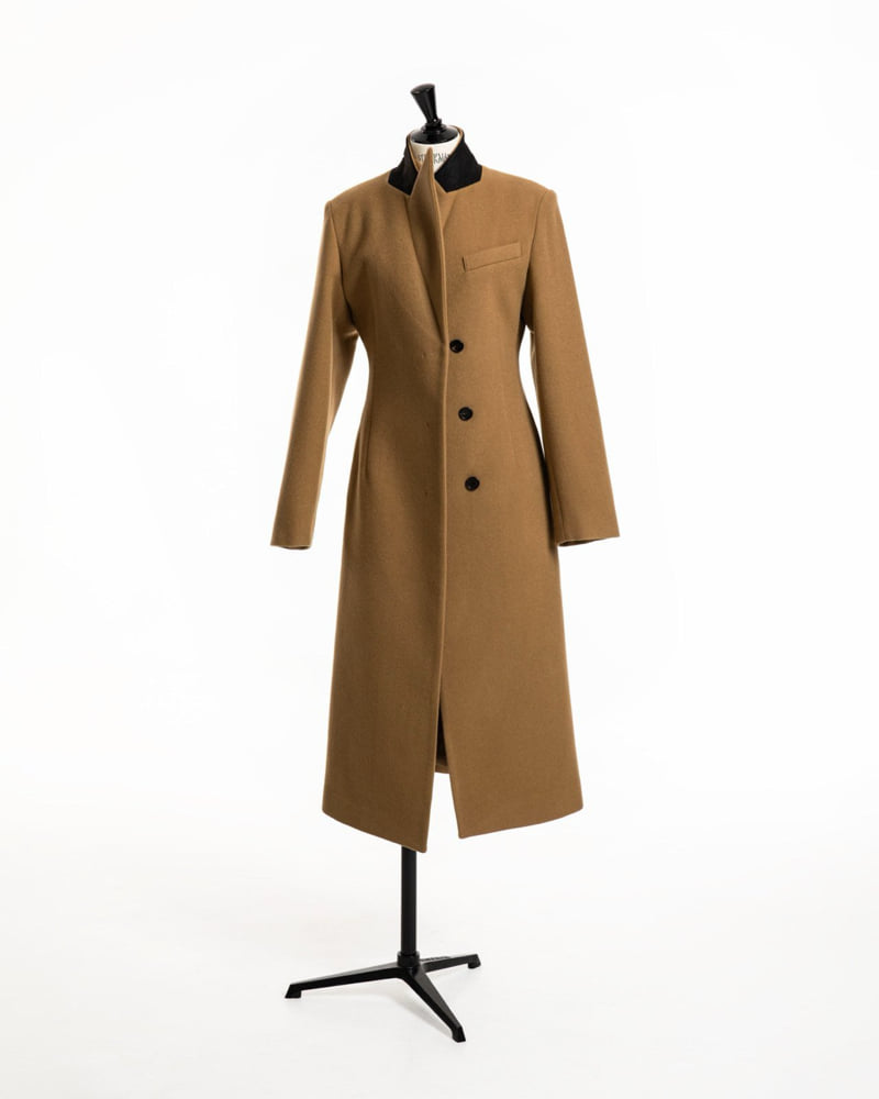 Paper Moon - Korean Women Fashion - #momslook - Luxe Peaked Lapel Hidden Three Button Maxi Coat - 3