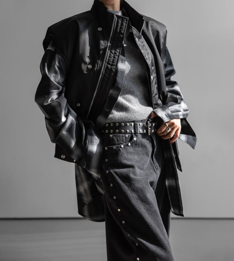 Paper Moon - Korean Women Fashion - #momslook - Oversized Padded Shoulder Bomber Vest - 6