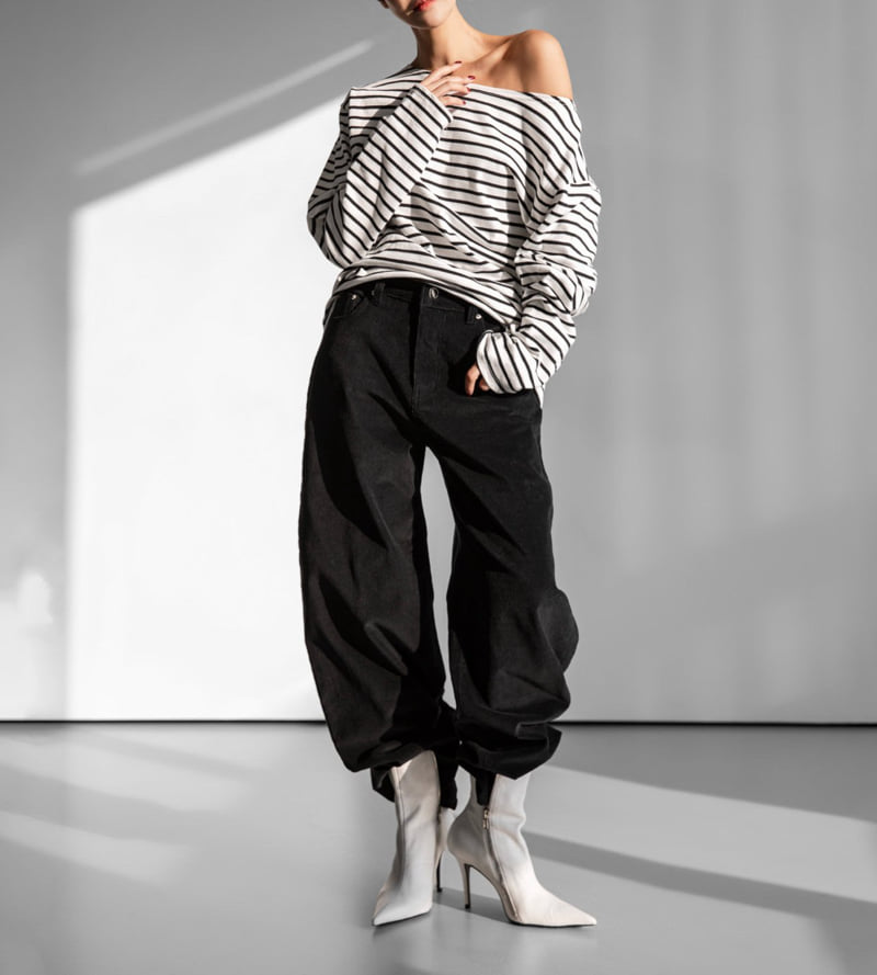 Paper Moon - Korean Women Fashion - #momslook - Boyfriend Fit Stripe Boat Neck Tee - 5