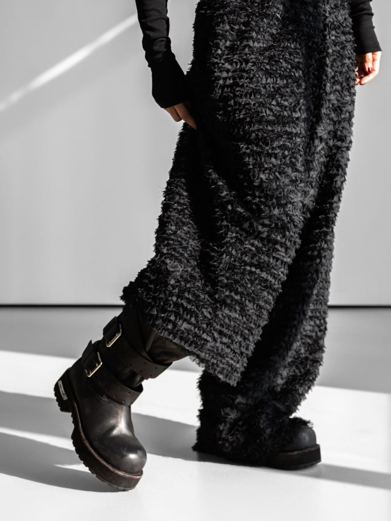 Paper Moon - Korean Women Fashion - #pursuepretty - Luxe Feather Lace Detail Wide Trousers - 12