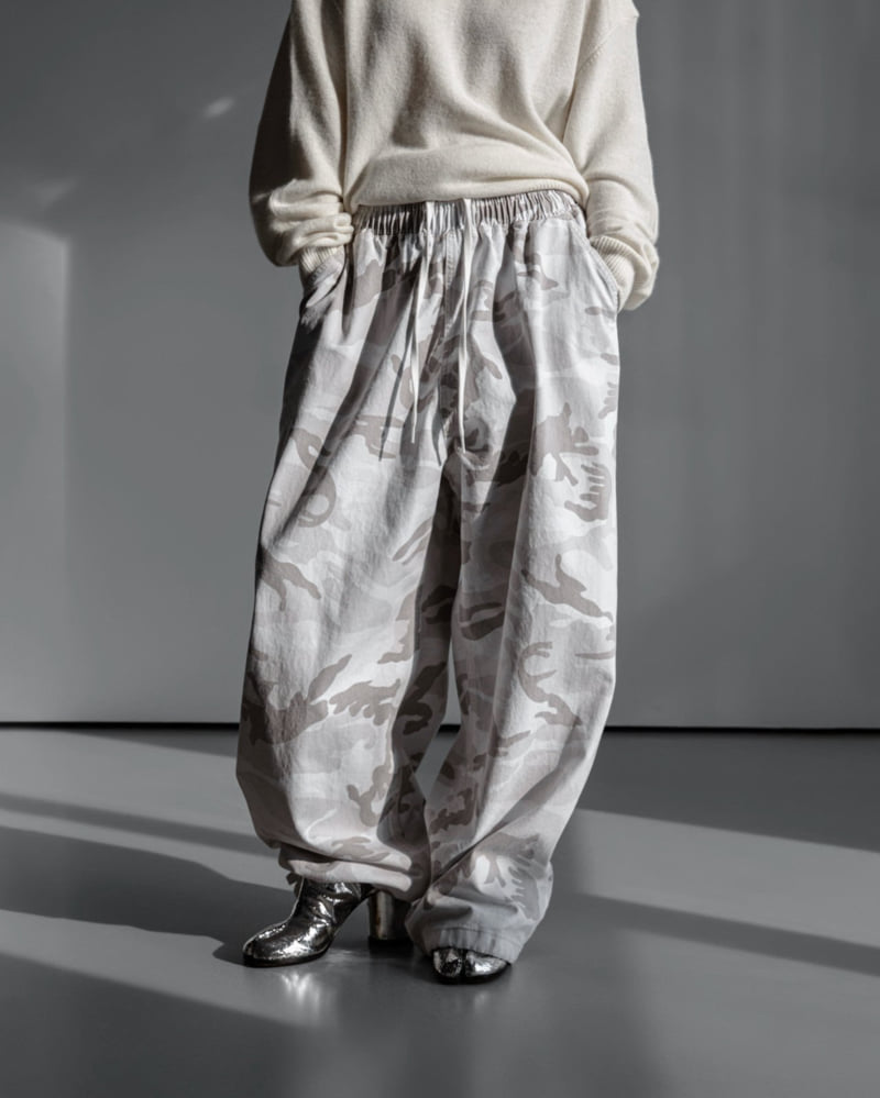 Paper Moon - Korean Women Fashion - #restrostyle - Camouflage Cotton Banded Maxi Wide Trousers