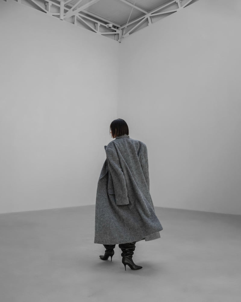 Paper Moon - Korean Women Fashion - #restrostyle - Peaked Lapel Mohair Maxi Oversized Coat - 4