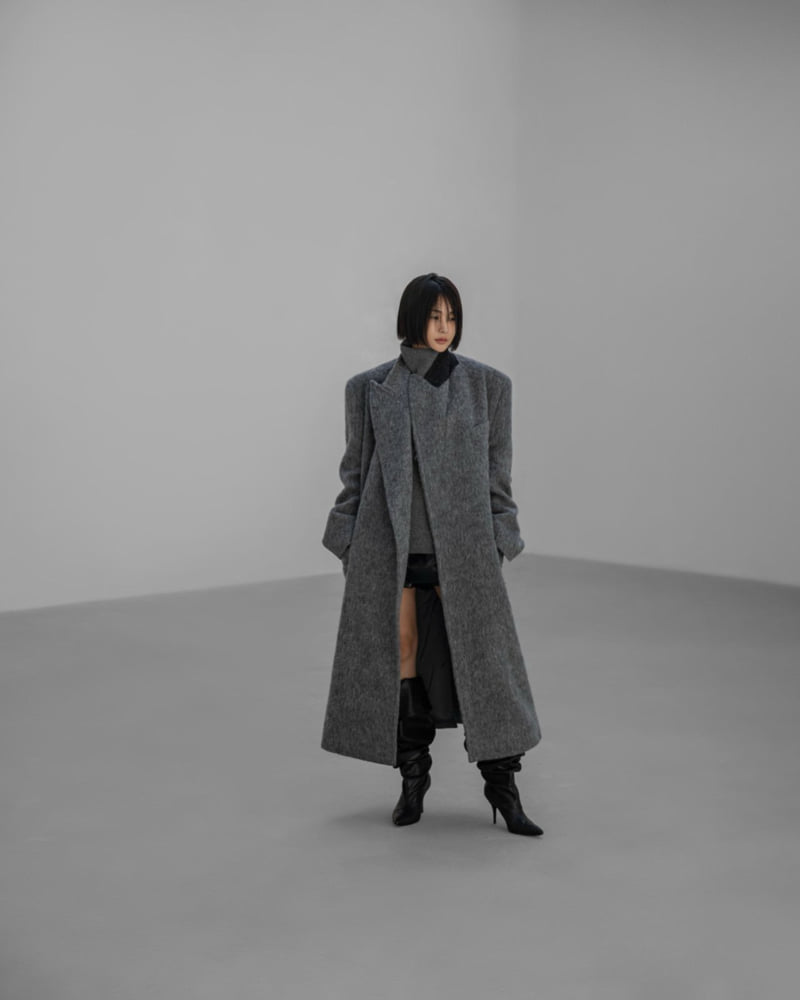 Paper Moon - Korean Women Fashion - #shopsmall - Peaked Lapel Mohair Maxi Oversized Coat - 5