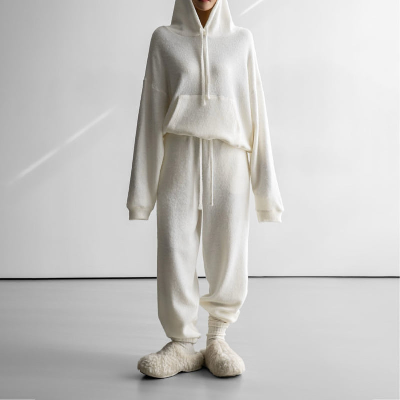 Paper Moon - Korean Women Fashion - #thatsdarling - Hairy Texture Cozy Jogger Pants - 9