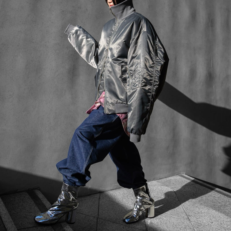 Paper Moon - Korean Women Fashion - #vintagekidsstyle - Stitch Detail Wide Baggy Denim Pants - 2