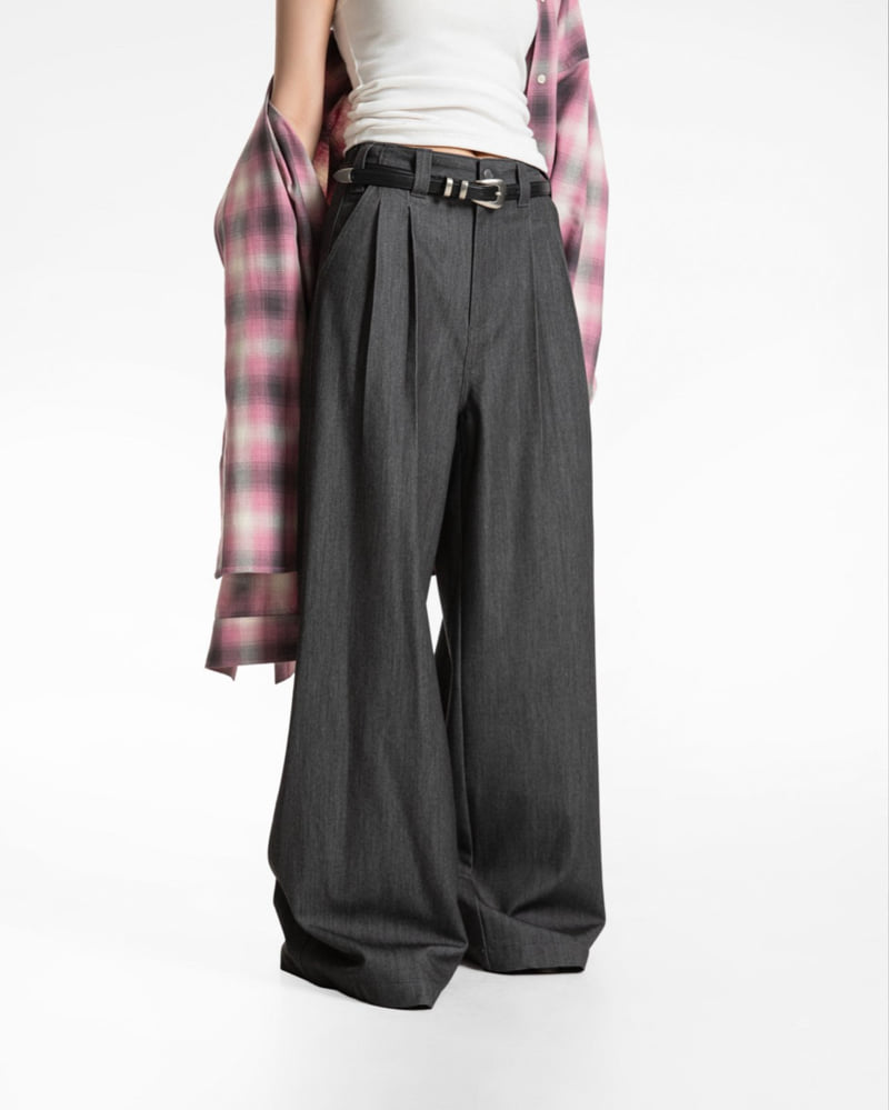 Paper Moon - Korean Women Fashion - #womensfashion - Pleated Twill Denim Wide Trousers - 11