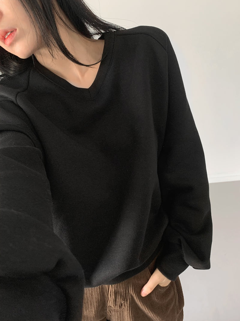 Queensmade - Korean Women Fashion - #momslook - Cheek V-Neck Sweatshirt - 10