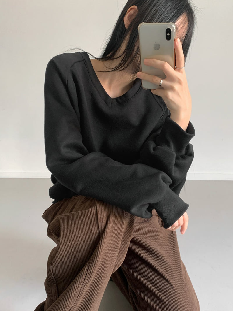 Queensmade - Korean Women Fashion - #momslook - Cheek V-Neck Sweatshirt - 2