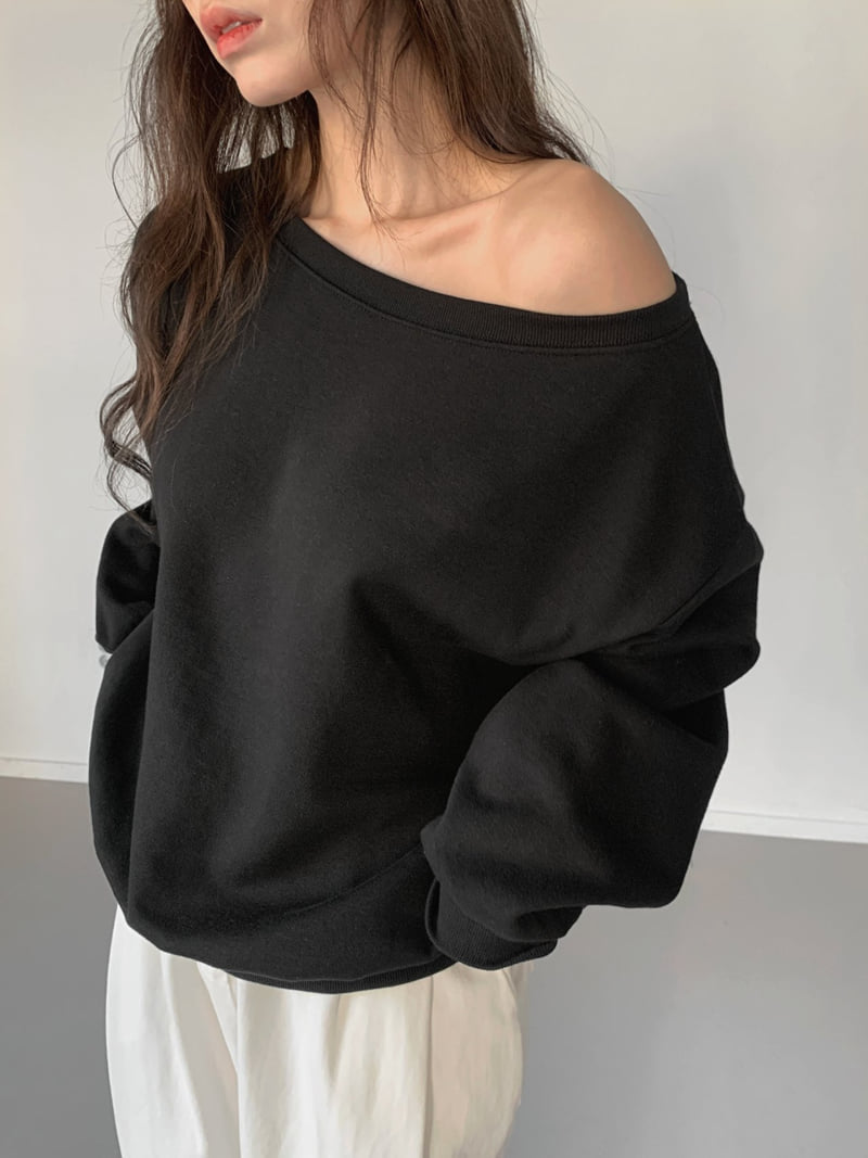 Queensmade - Korean Women Fashion - #momslook - Joy Off Shoulder Tee - 4
