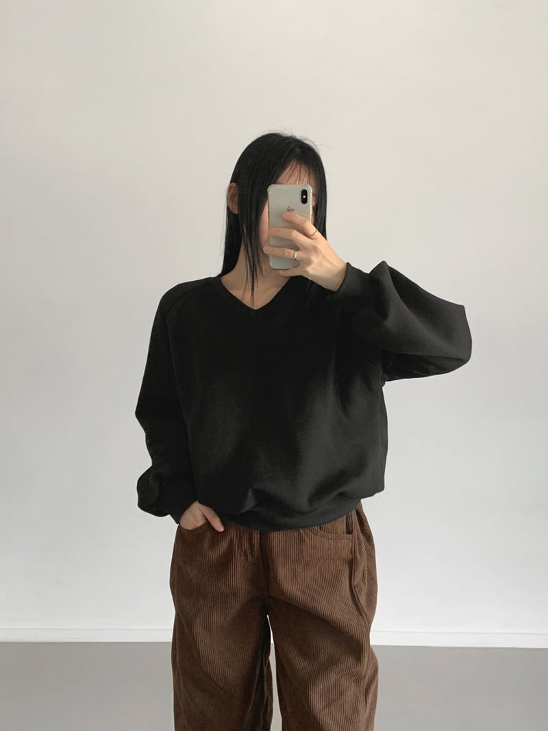 Queensmade - Korean Women Fashion - #womensfashion - Cheek V-Neck Sweatshirt