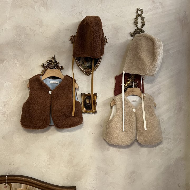 Raleelounge - Korean Children Fashion - #childrensboutique - Fleece Warm Boa Vest - 7