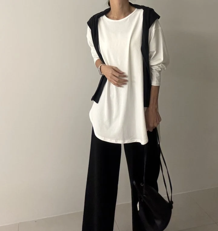 Ripple - Korean Women Fashion - #momslook - Cream Brushed Boxy Tee - 5