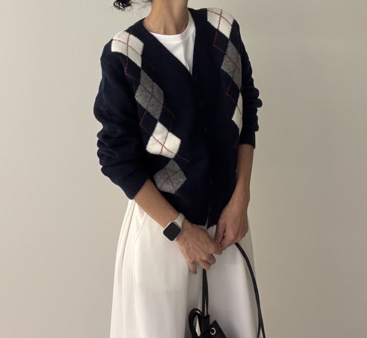 Ripple - Korean Women Fashion - #romanticstyle - Argyle Cardigan - 8