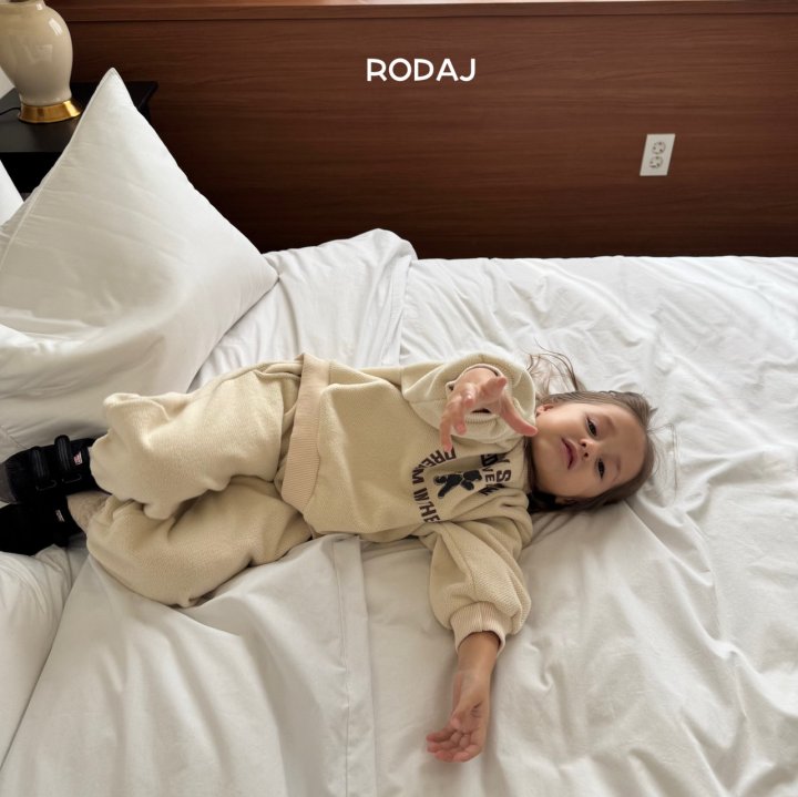 Roda J - Korean Children Fashion - #kidsstore - Bear Sweatshirt - 10