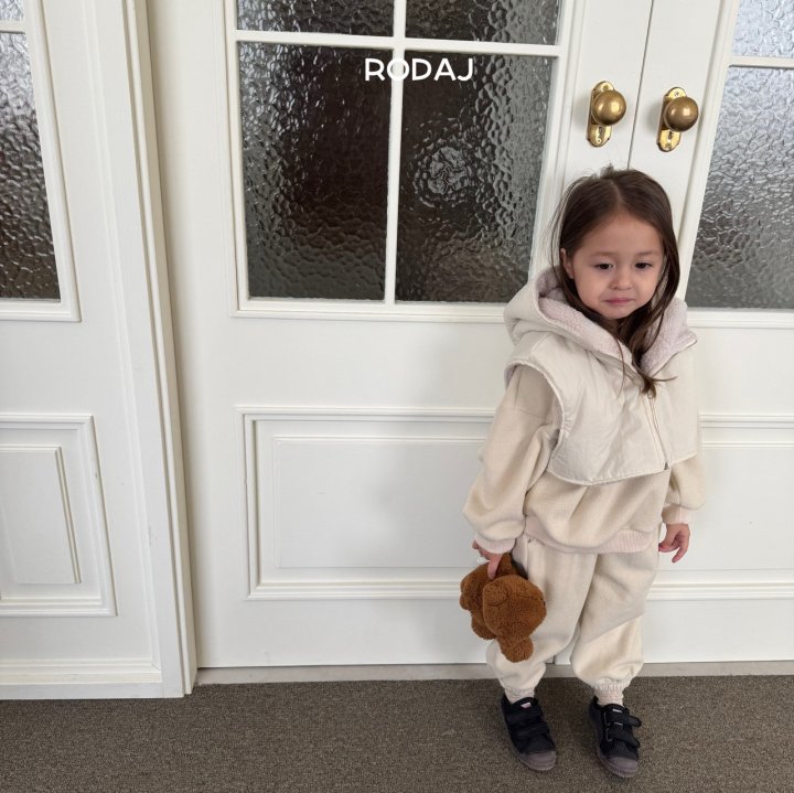 Roda J - Korean Children Fashion - #kidzfashiontrend - Bear Sweatshirt - 11