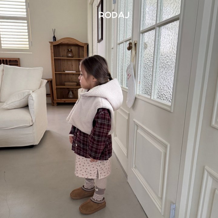 Roda J - Korean Children Fashion - #littlefashionista - Puppy Hood Muffler - 4