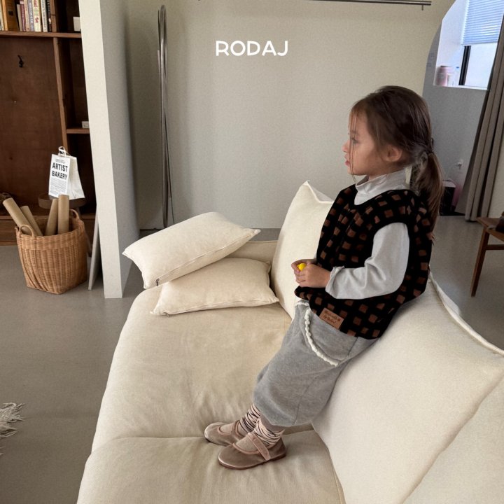 Roda J - Korean Children Fashion - #prettylittlegirls - Tender Half Turtleneck Tee - 8